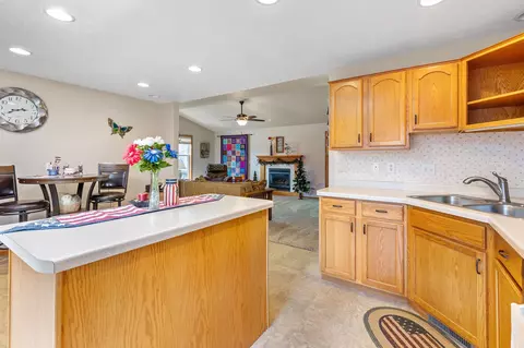 Kitchen - n9416 Rosella Drive, Appleton, WI 54915 photo 2 of 4