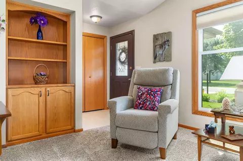 Entry Way - n9416 Rosella Drive, Appleton, WI 54915 photo 1 of 4