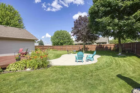 Exterior - n9416 Rosella Drive, Appleton, WI 54915 photo 8 of 12
