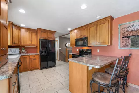 400 Maple Dr, Appleton, WI 54913 photo 6