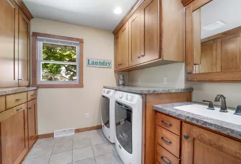 400 Maple Dr, Appleton, WI 54913 photo 12