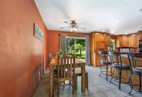 400 Maple Dr, Appleton, WI 54913 photo 4