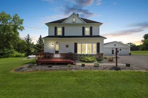 w9203 Birch Road, Shiocton, WI 54170
