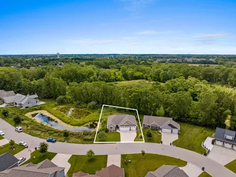 View/Area - 4869 N Thistle Ln, Appleton, WI 54913 photo 1 of 6