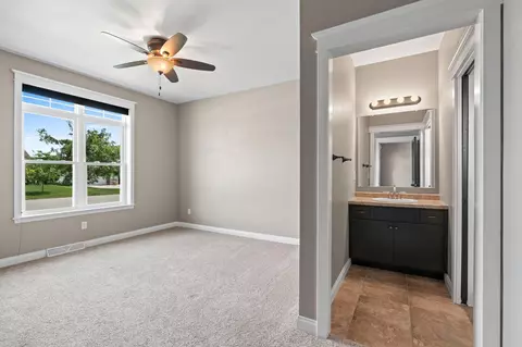 Bedroom - 4869 N Thistle Ln, Appleton, WI 54913 photo 7 of 11