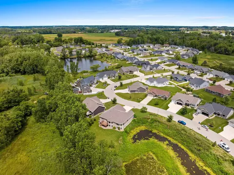 View/Area - 4869 N Thistle Ln, Appleton, WI 54913 photo 4 of 6