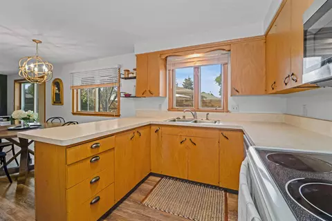 Kitchen - 1310 E Pershing St, Appleton, WI 54911 photo 2 of 3
