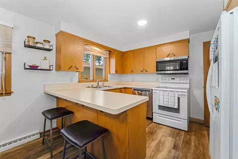 Kitchen - 1310 E Pershing St, Appleton, WI 54911 photo 1 of 3