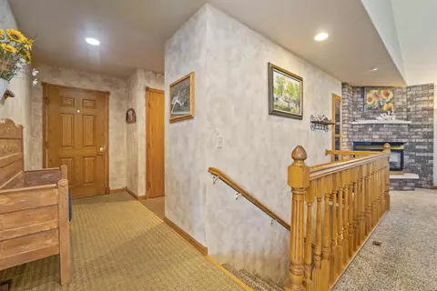 Entry Way - W2278 County Highway E, Chilton, WI 53014 photo 2 of 4