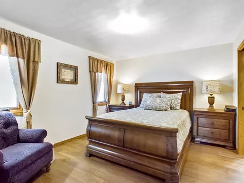 2813 S Schaefer Cir, Appleton, WI 54915 photo 14