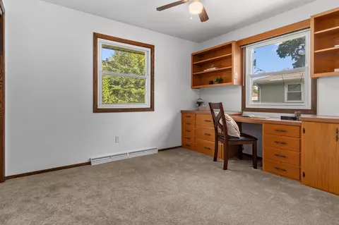 2215 N Meade Pl, Appleton, WI 54911 photo 19