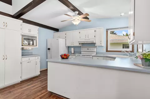 2215 N Meade Pl, Appleton, WI 54911 photo 12