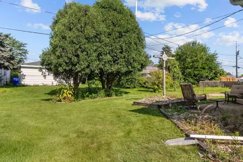 2215 N Meade Pl, Appleton, WI 54911 photo 32