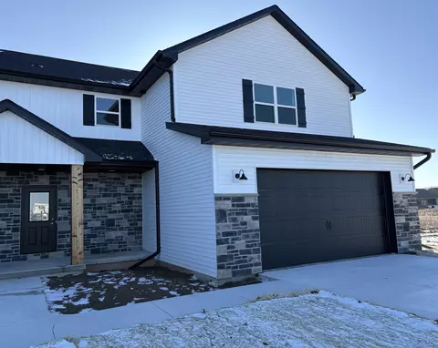 2603 St Thomas Ln #2, Neenah, WI 54956