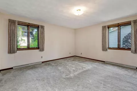 2016 N Eugene St, Appleton, WI 54914 photo 14