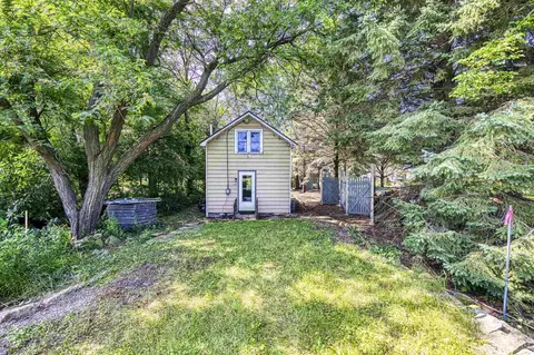 5739 County Rd S, Oshkosh, WI 54904