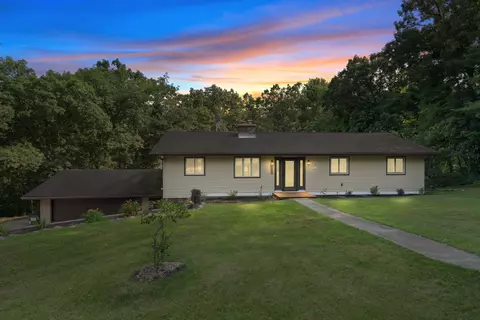 945 Brian St, Redgranite, WI 54970