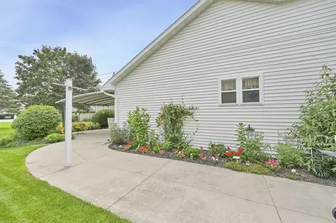 1409 E Keystone Ln, Appleton, WI 54913 photo 24
