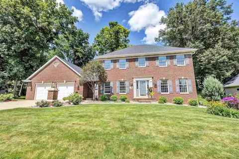 1486 Morris Ave, Green Bay, WI 54313