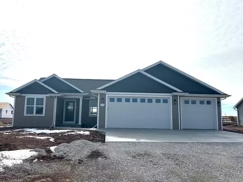 2061 Bear Paw Trl, Kaukauna, WI 54130