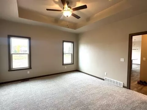 2228 E Honeygold Ct, Appleton, WI 54913 photo 12