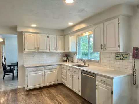 3421 E Crestview Dr, Appleton, WI 54915 photo 14