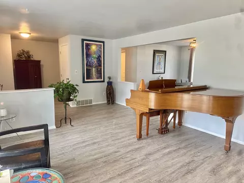 3421 E Crestview Dr, Appleton, WI 54915 photo 8