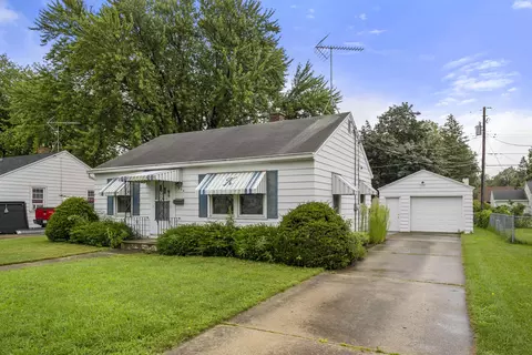 834 Gray St, Green Bay, WI 54303