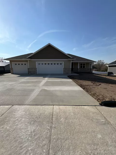 3439 Glendale Ave, Green Bay, WI 54313