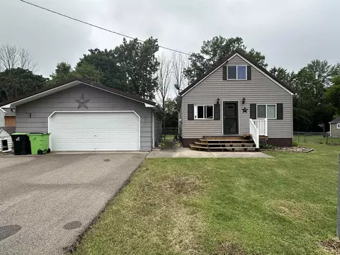 n4843 Park Street, Krakow, WI 54137