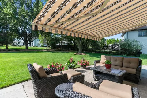 Exterior - 2701 E Dietzen Dr, Appleton, WI 54915 photo 4 of 10