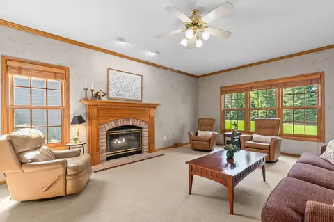 Living - 2701 E Dietzen Dr, Appleton, WI 54915 photo 2 of 3