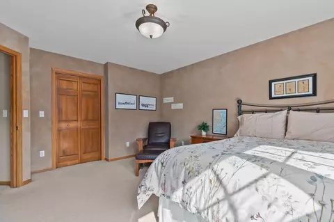 Bedroom - 2701 E Dietzen Dr, Appleton, WI 54915 photo 3 of 7
