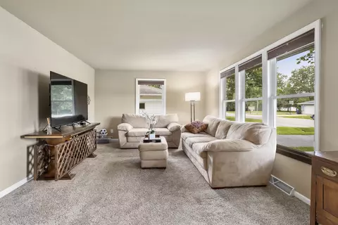Living - 210 W Wilson Ave, Appleton, WI 54915 photo 1 of 2