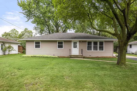 Exterior - 210 W Wilson Ave, Appleton, WI 54915 photo 1 of 7