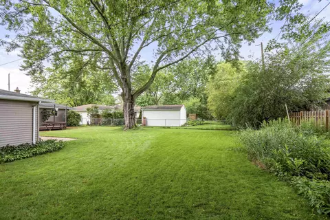 Exterior - 210 W Wilson Ave, Appleton, WI 54915 photo 7 of 7