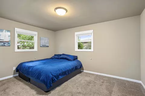 Bedroom - 210 W Wilson Ave, Appleton, WI 54915 photo 1 of 4