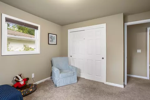 Bedroom - 210 W Wilson Ave, Appleton, WI 54915 photo 4 of 4