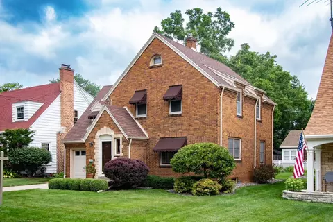 406 W Parkway Blvd, Appleton, WI 54911
