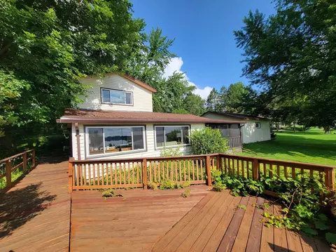 n4914 Butternut Trail, Juneau, WI 53039