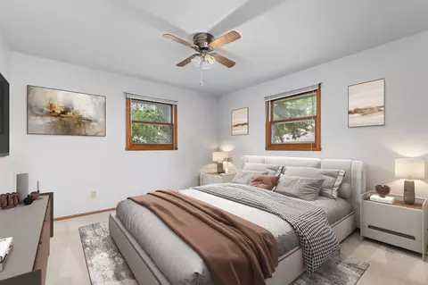 Bedroom - 1601 N Edgewood Ave, Appleton, WI 54914 photo 4 of 8