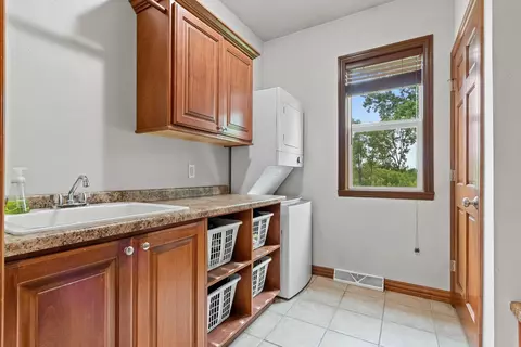 4397 N White Hawk Dr, Appleton, WI 54913 photo 21