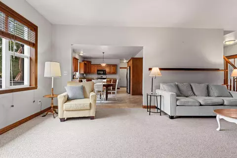 4397 N White Hawk Dr, Appleton, WI 54913 photo 8