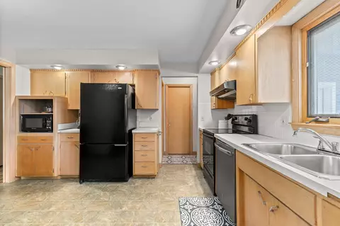 1224 W Roberts Ave, Appleton, WI 54914 photo 9