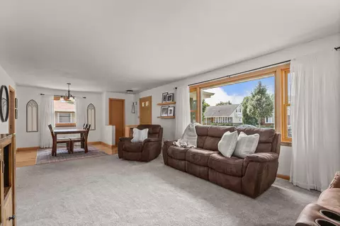1224 W Roberts Ave, Appleton, WI 54914 photo 6