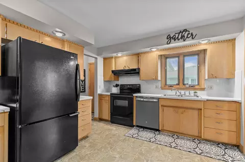 1224 W Roberts Ave, Appleton, WI 54914 photo 8