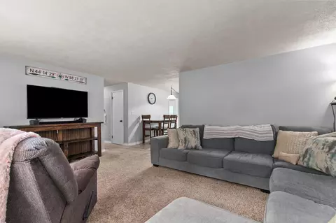 711 E Harding Dr, Appleton, WI 54915 photo 8