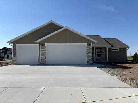 N8867 Dublin Pass, Menasha, WI 54952
