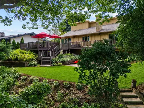 2520 E Crestview Dr, Appleton, WI 54915 photo 57