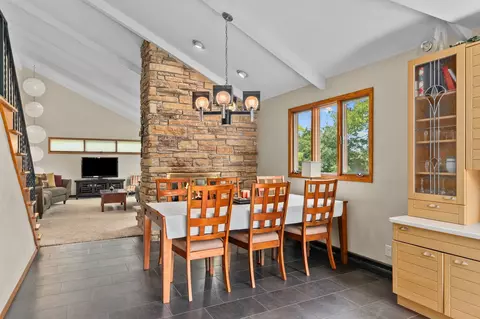 2520 E Crestview Dr, Appleton, WI 54915 photo 10